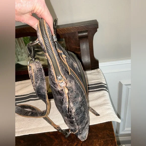 NWOT Bed Stu Leather Aiken 2 Way Crossbody Bag Black Rustic Retail $265 - Picture 7 of 13